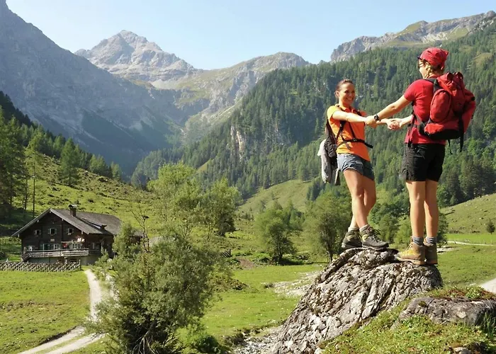 Near With Mountain View * Flachau